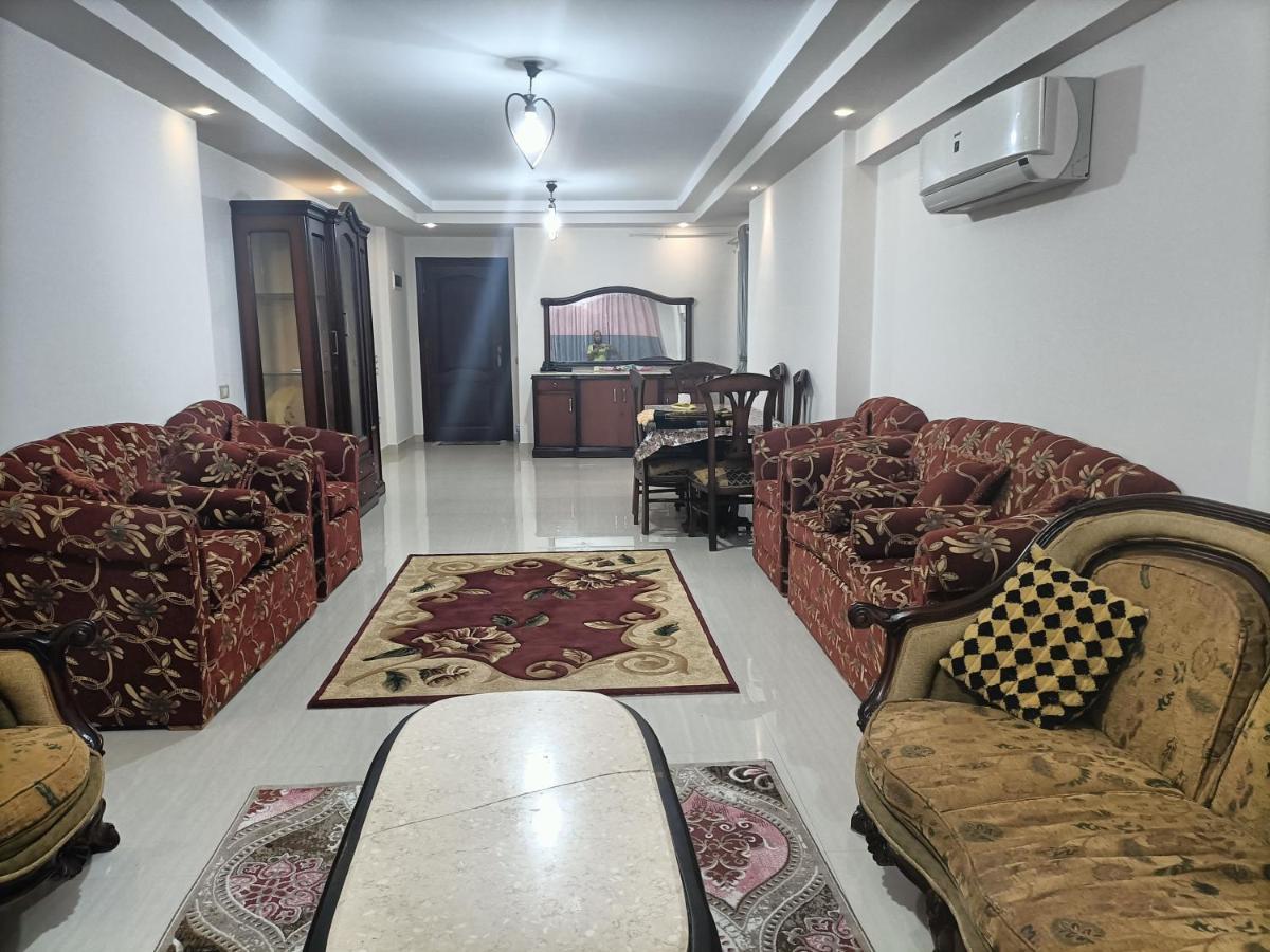 Lovely 3 Bedrooms In Sydibeshr Family Only Apartment Alexandria